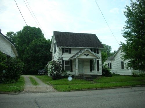 707 Lake Ave, Plymouth, IN 46563