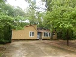 6645 Valley Hill Dr SW, Mableton, GA 30126