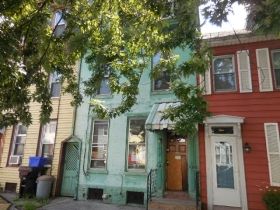 1414 Green St, Harrisburg, PA 17102