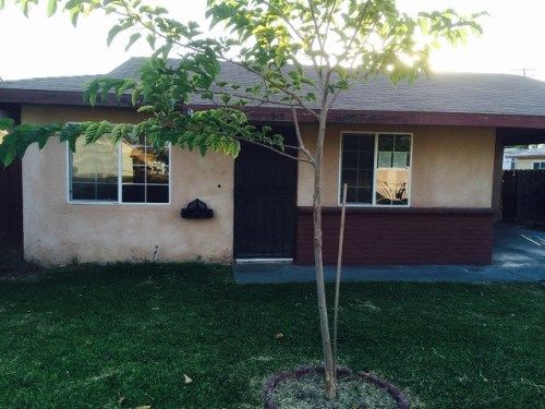 515 South T Street, Tulare, CA 93274