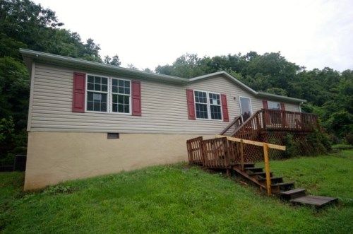 2090 North Fork Road, Christiansburg, VA 24073