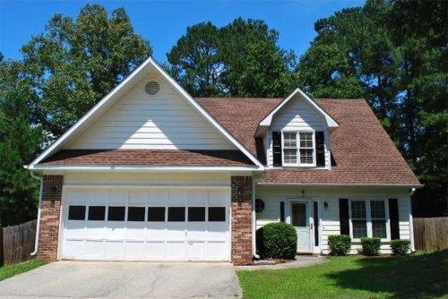 1295 Hunters Creek Court, Lawrenceville, GA 30043