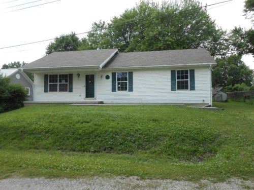 371 Carpenter St, Osborn, MO 64474