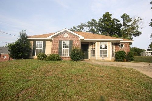 212 16th Ave N, Phenix City, AL 36869