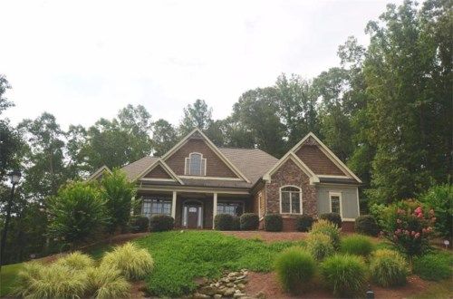 2715 River Haven Court, Lawrenceville, GA 30045