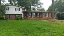 2353 Crestknoll Circle Decatur, GA 30032