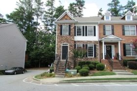 2814 Langford Commons Dr, Norcross, GA 30071