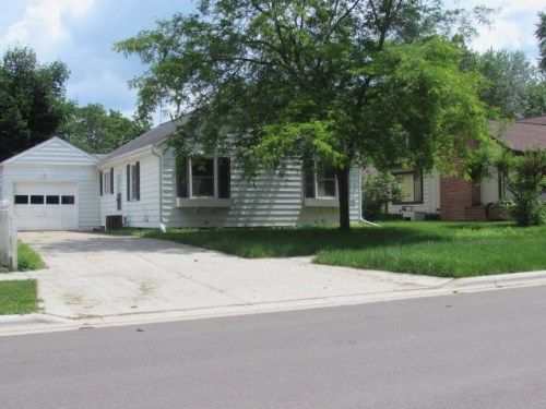 208 S Bartlett St, Shawano, WI 54166