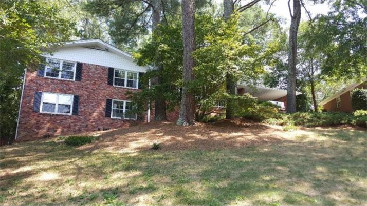 1387 Country Squire Drive, Decatur, GA 30033