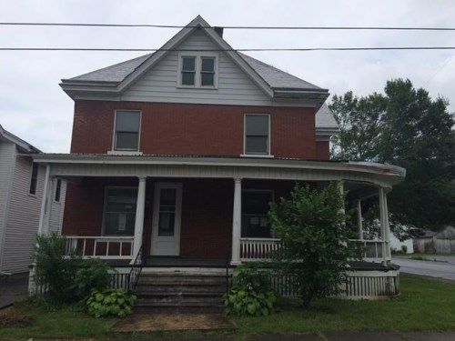 126 Water Street, Everett, PA 15537