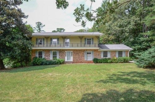 2568 Regency Drive E, Tucker, GA 30084