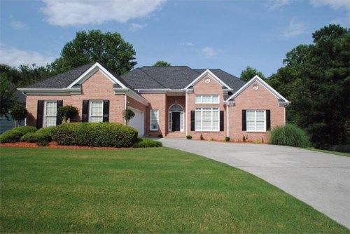 1094 Spruce Creek Lane, Lawrenceville, GA 30045