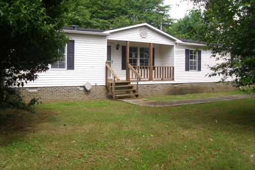 5661 Dixon Rd, Cross Plains, TN 37049