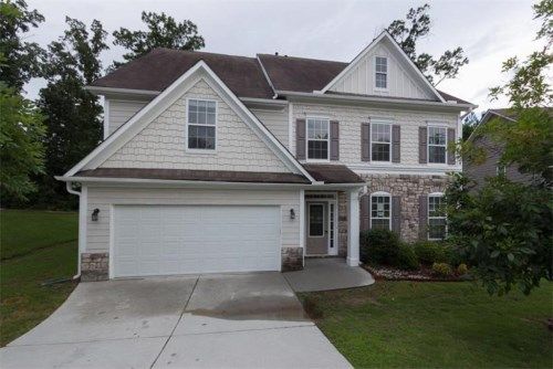 1933 Temple Park Drive, Loganville, GA 30052