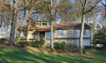 395 Old Tree Trace Roswell, GA 30075