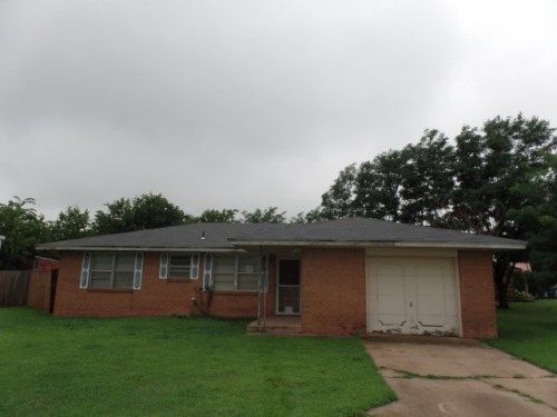 200 W Division St, Union City, OK 73090