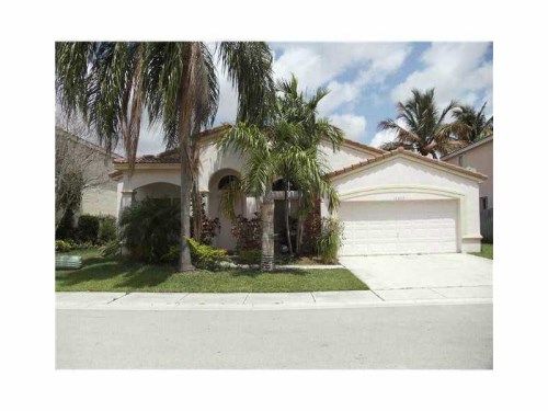 10635 SW 17 PL, Fort Lauderdale, FL 33324