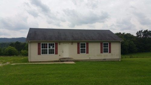 269 Sun Valley Dr, Stanford, KY 40484