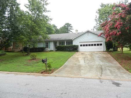 580 Pine Ridge Trl SE, Conyers, GA 30094