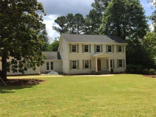 6155 Aberdeen Drive, Atlanta, GA 30328