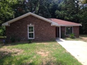 4520 Blackwell Ln, Eight Mile, AL 36613