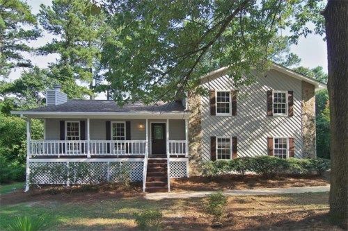 1049 Olde Hinge Way Sw, Snellville, GA 30078