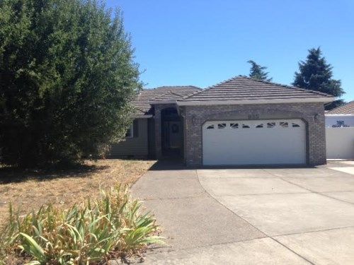 935 Amanda Way, Central Point, OR 97502