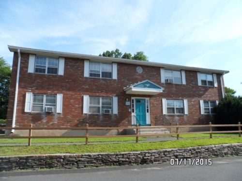 1089 Blue Hills Avenue Unit H, Bloomfield, CT 06002