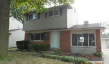 4935 Fletcher St Wayne, MI 48184