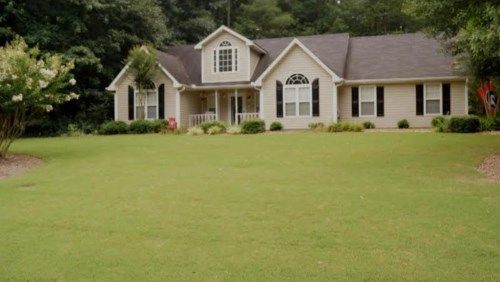 431 Windermere Drive, Loganville, GA 30052