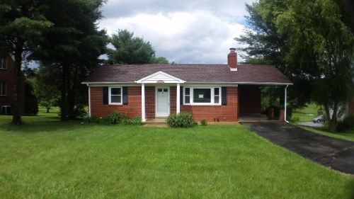 208 Shenvalee Dr, New Market, VA 22844