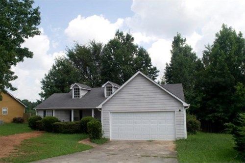 378 Fieldgreen Drive, Jonesboro, GA 30238