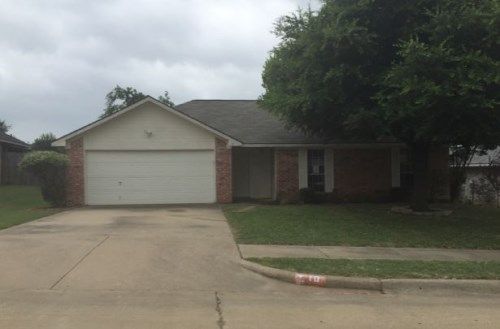 10 Connecticut Ave, Midlothian, TX 76065