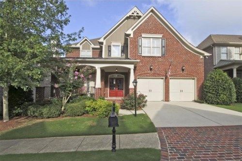 210 Wembley Circle, Atlanta, GA 30328