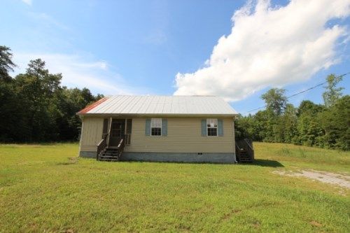 1901 Guinn Narrows Rd, Decatur, TN 37322