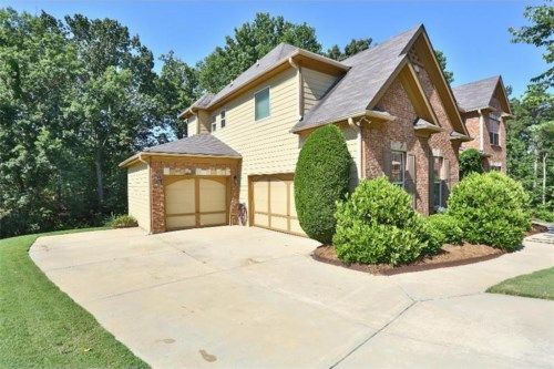 8945 Mossy Oak Drive, Gainesville, GA 30506