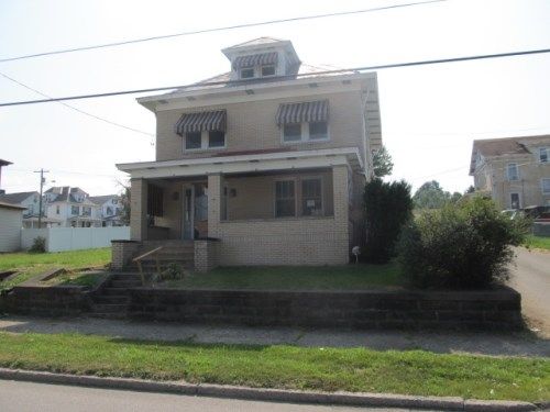 238 N Gallatin Ave, Uniontown, PA 15401