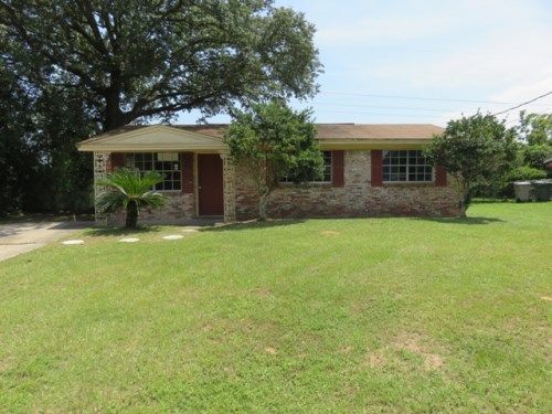 7145 Oakcliff Rd, Pensacola, FL 32526