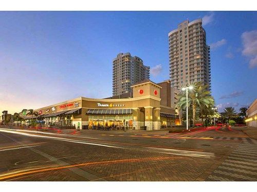 1745 E HALLANDALE BEACH BLV # 1005, Fort Lauderdale, FL 33309