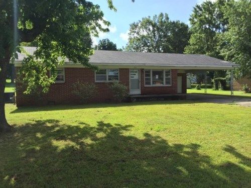 221 Division Street, Dyer, TN 38330