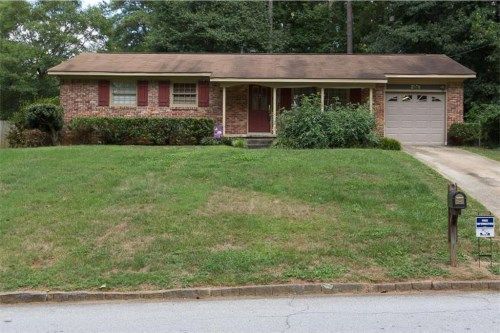 2876 Fantasy Lane, Decatur, GA 30033