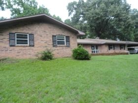 5739 Glenwood Drive, Gilmer, TX 75645