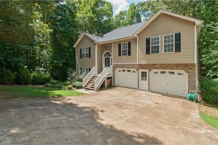 306 Queensbury Walk, Acworth, GA 30102