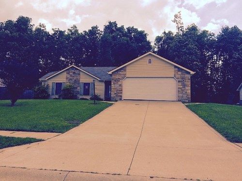 641 S Redstone Court, Columbia City, IN 46725