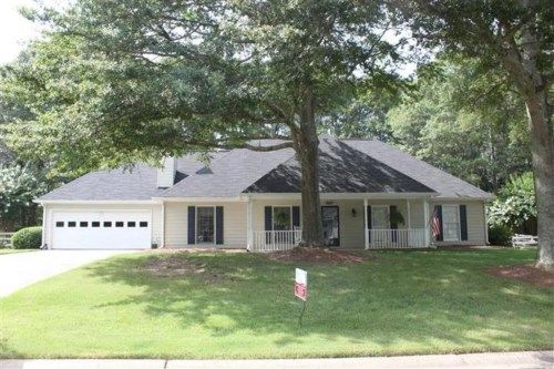 45 Lacey Oak Lane, Loganville, GA 30052