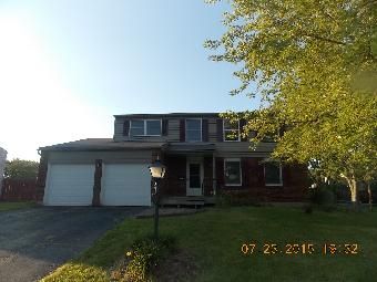 264 Porter Dr, Englewood, OH 45322