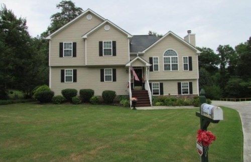 69 Hopkins Farm Drive, Adairsville, GA 30103