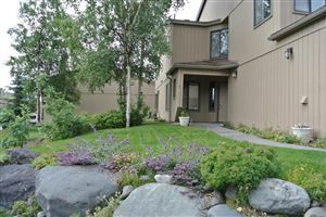 2201 Innes Circle, Anchorage, AK 99515