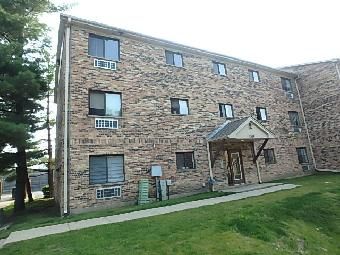 2249 W. Nichols Rd #3E, Arlington Heights, IL 60004