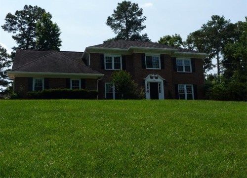 1546 Maple Ridge Drive, Suwanee, GA 30024